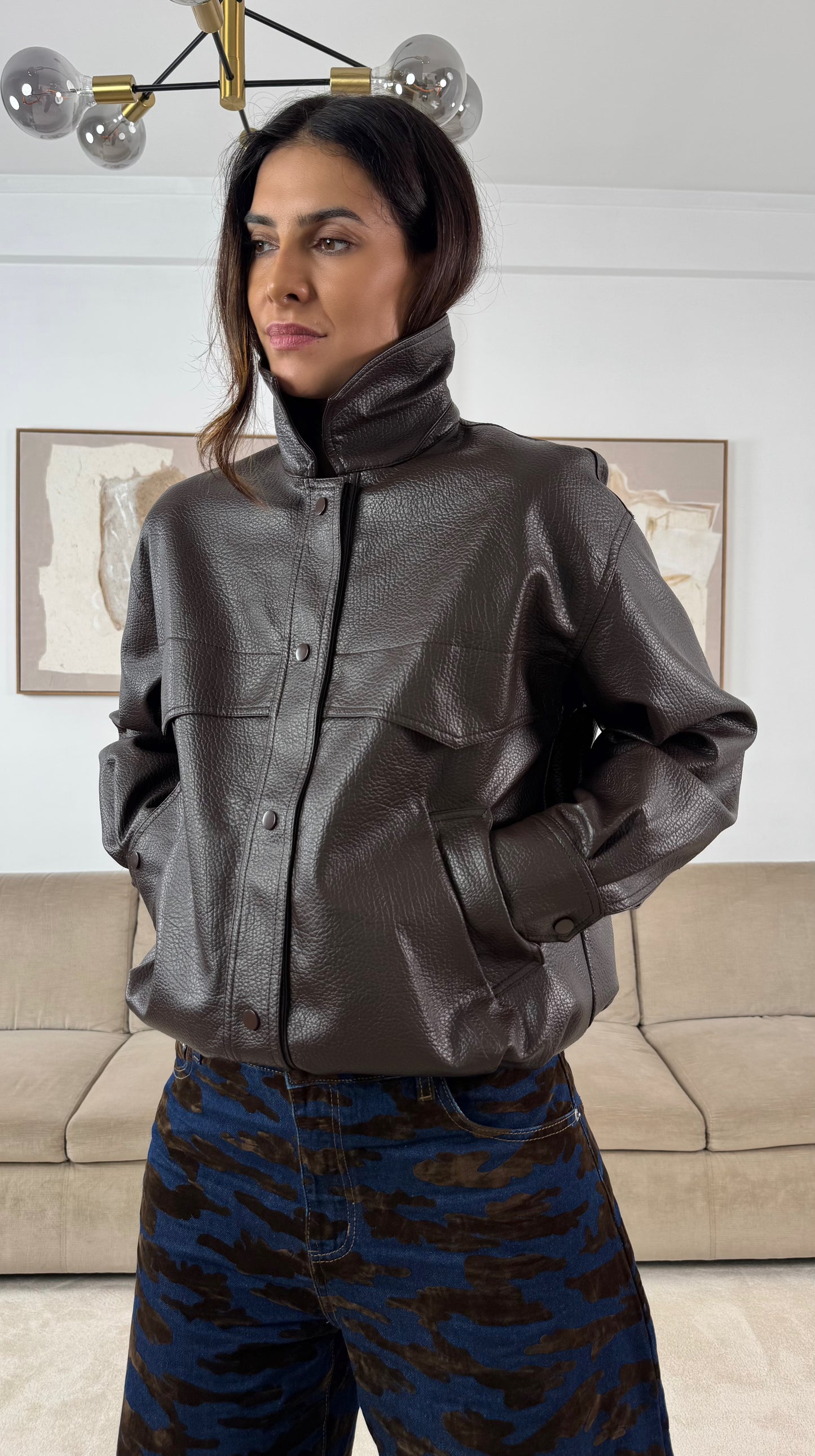 Brązowa kurtka ze sztucznej skóry