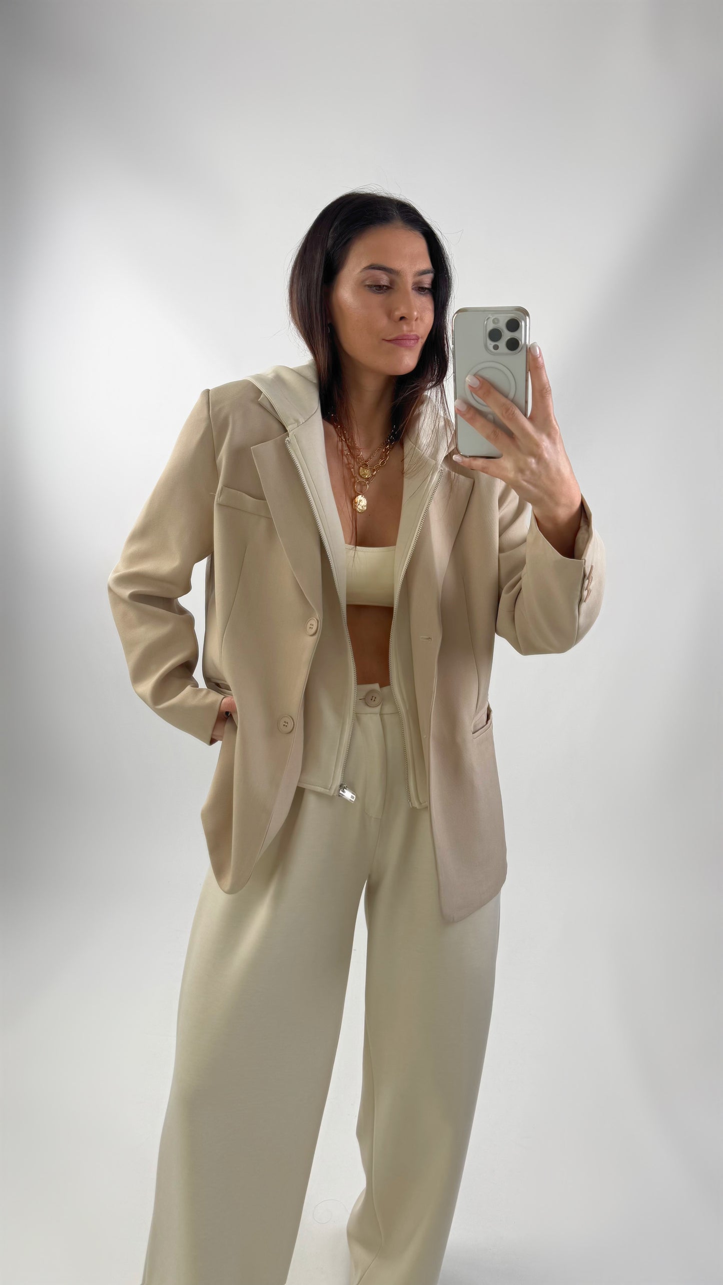 Charlotte Bege Set