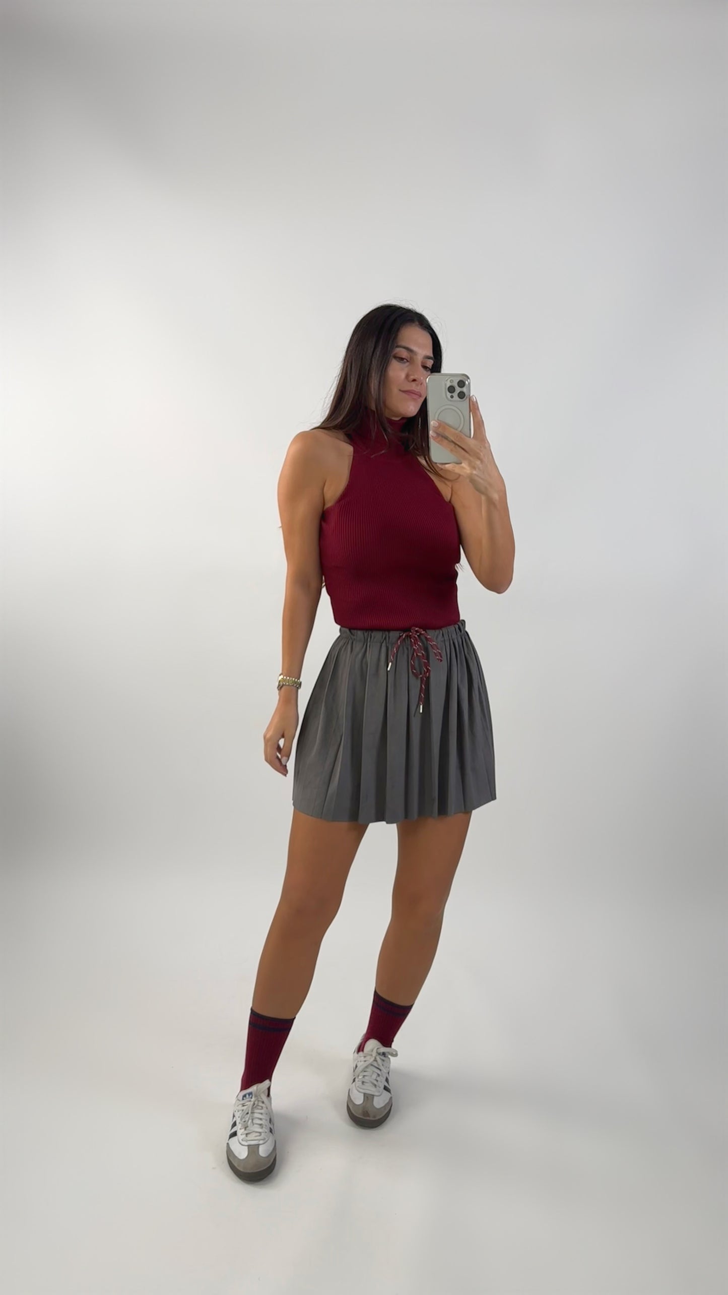 Top Halter Essential