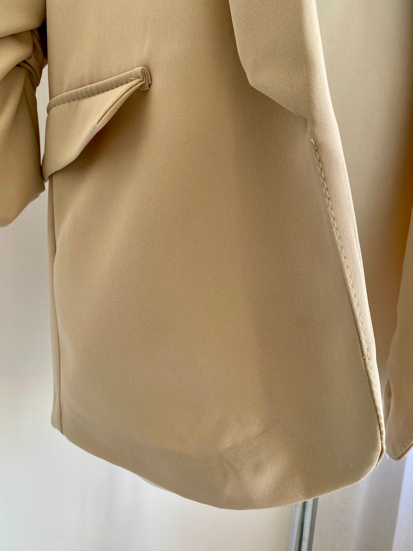 Blazer manga repuxada