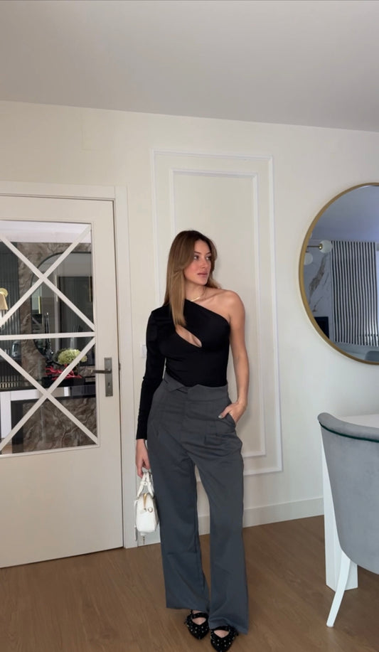 Broek met stiksels