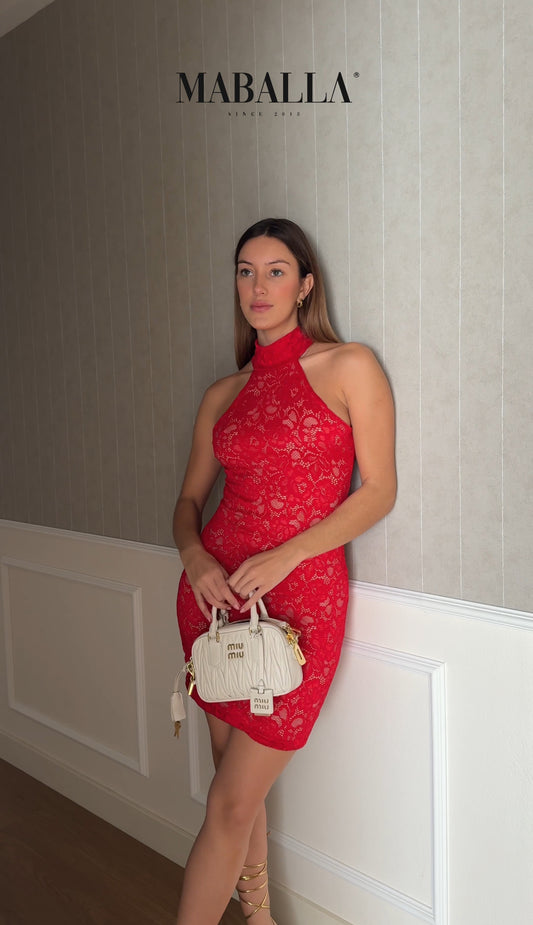 Bemerkenswertes Kleid