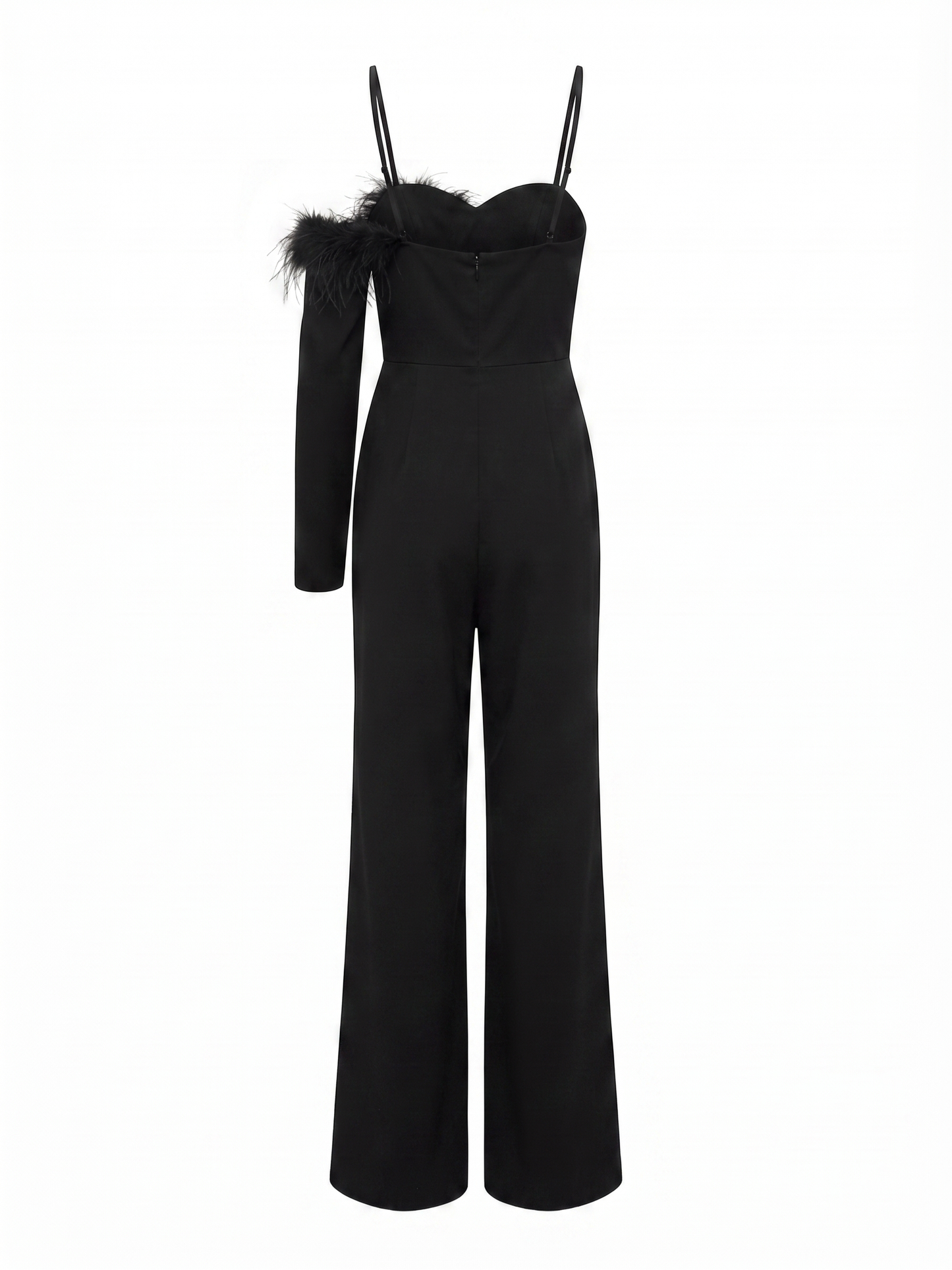 Mono negro con detalles de plumas