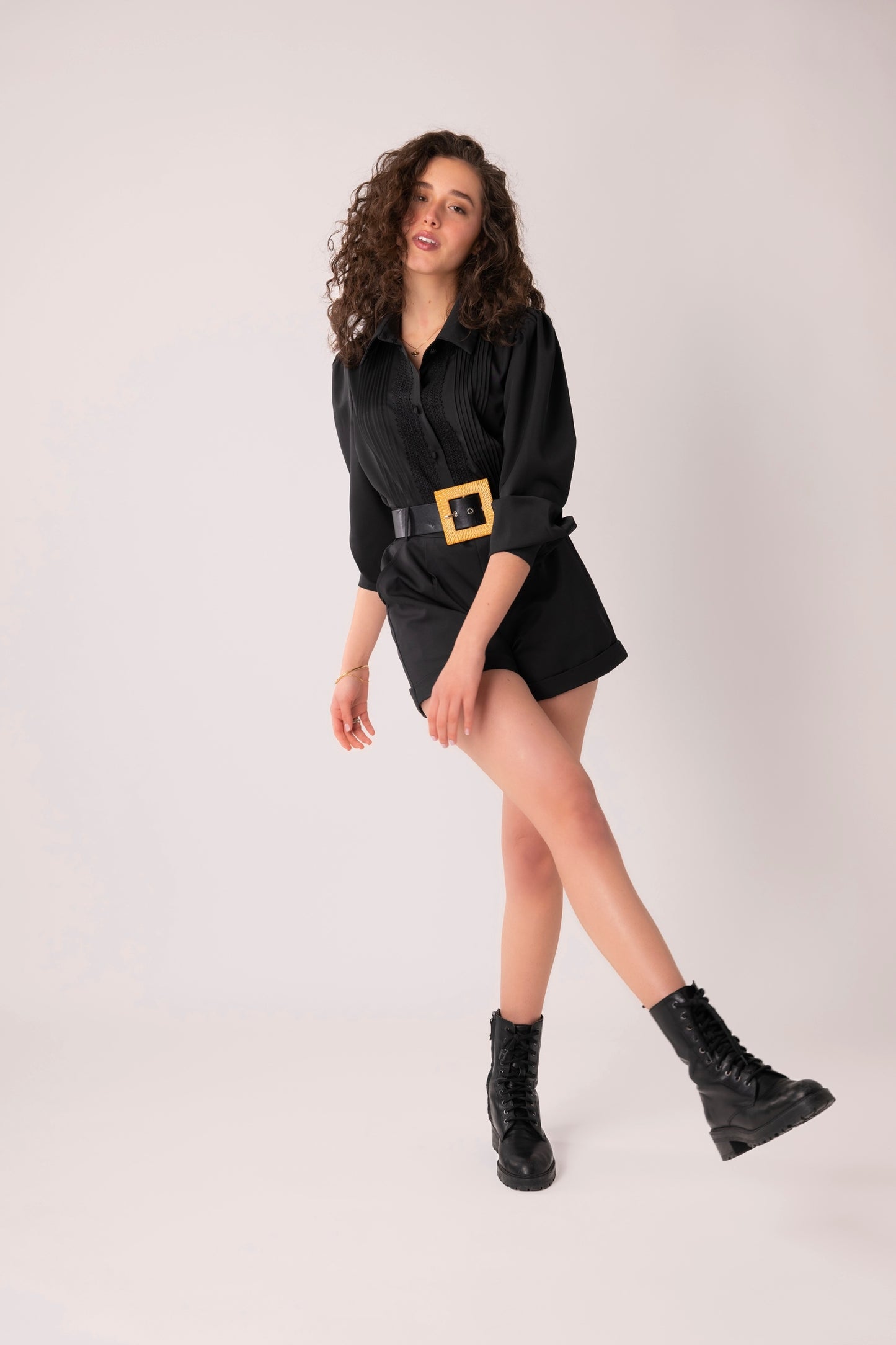 Adele Set (Shorts Gürtel Shirt)