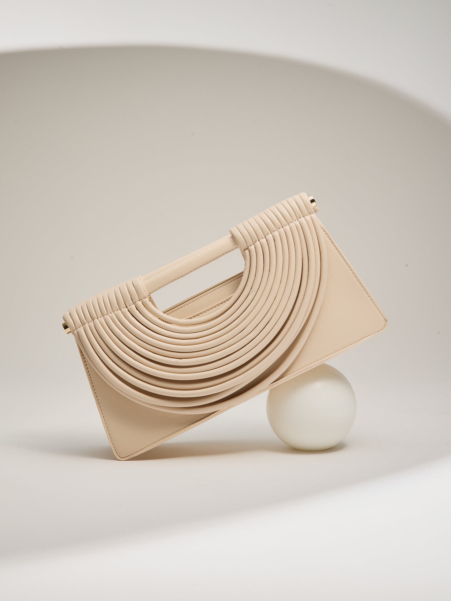 Mala Clutch Estruturada Creme