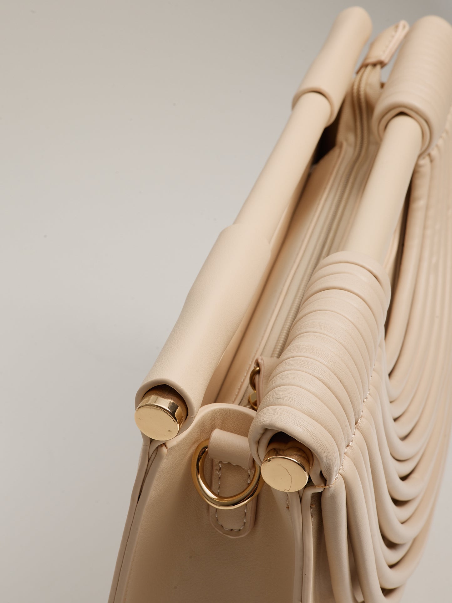 Mala Clutch Estruturada Creme