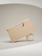 Mala Clutch Estruturada Creme