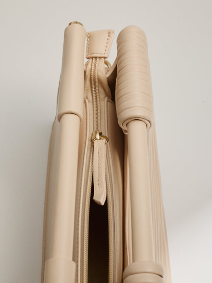 Mala Clutch Estruturada Creme