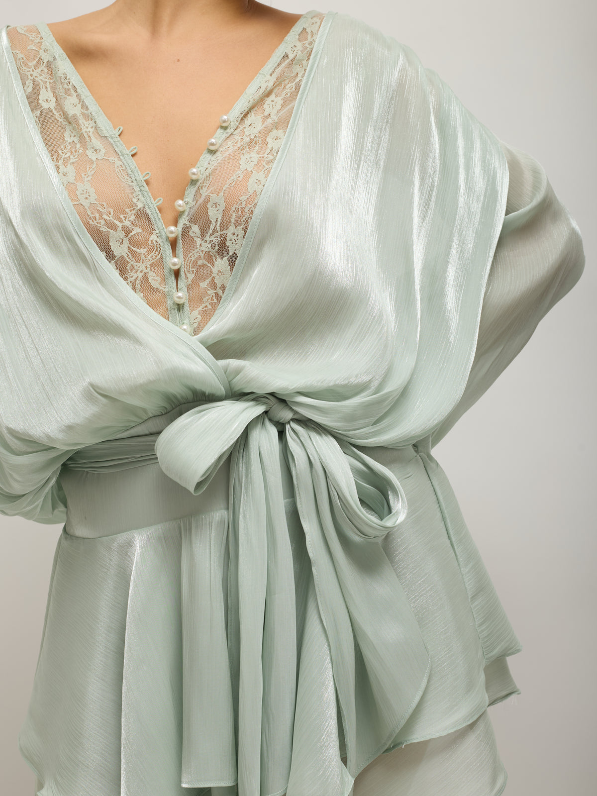 Vestido Oversize Detalhe Renda Verde Pastel