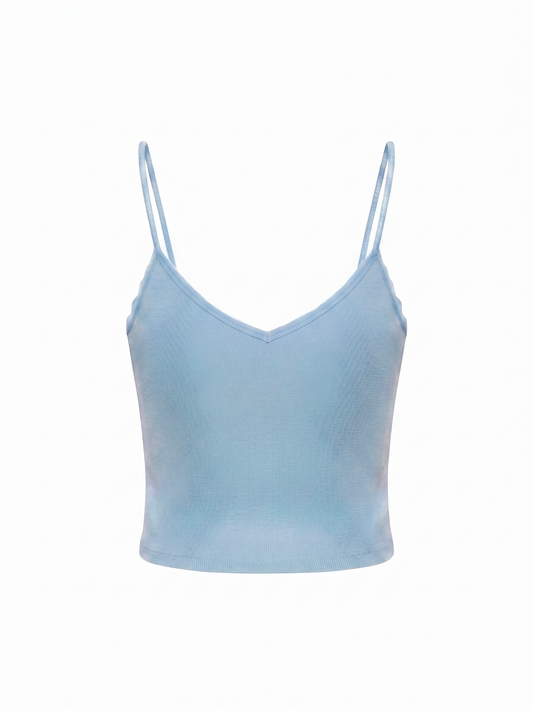 Top color azzurro pastello con dettagli in pizzo