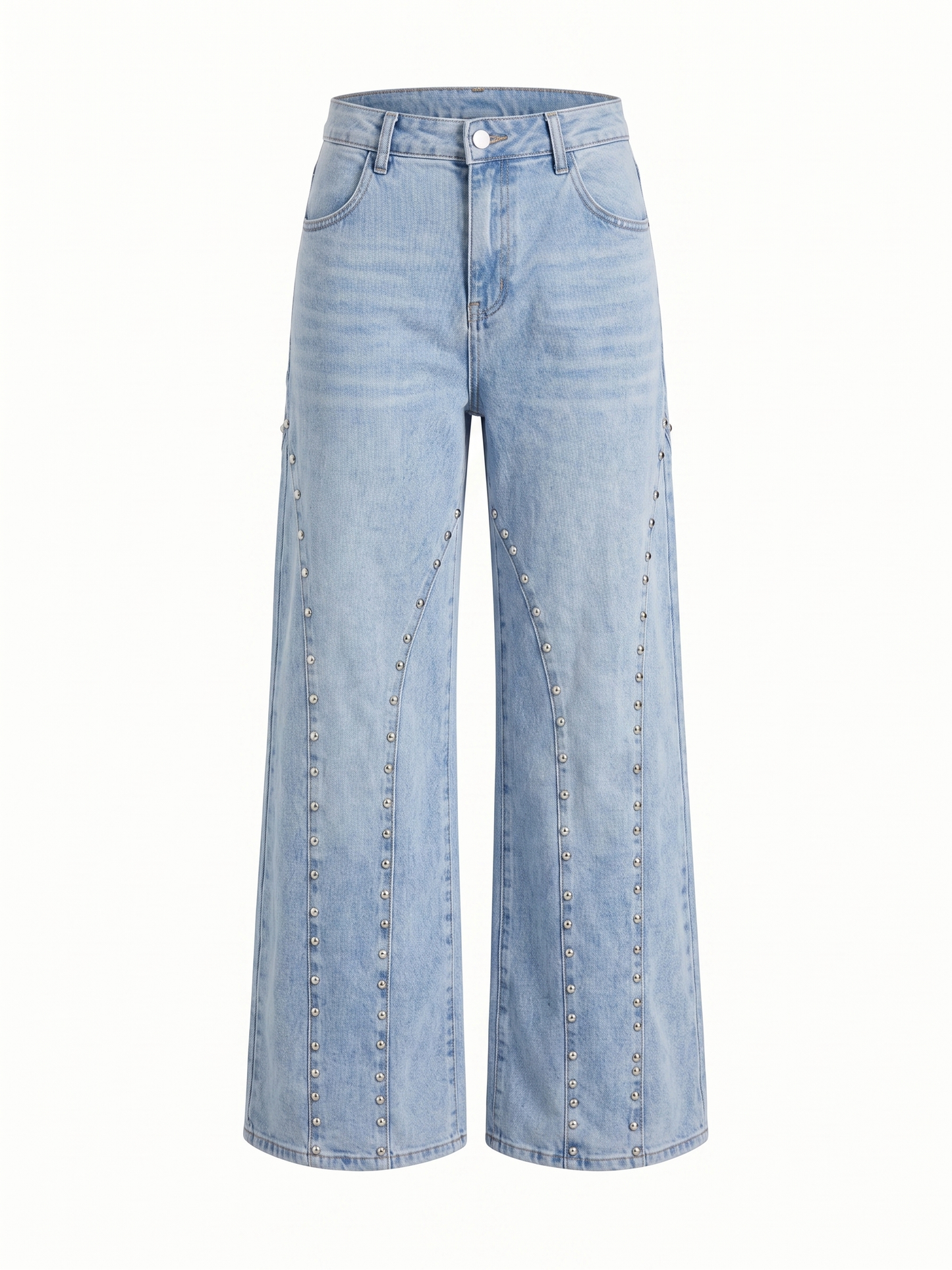 Pantalones vaqueros claros con tachuelas