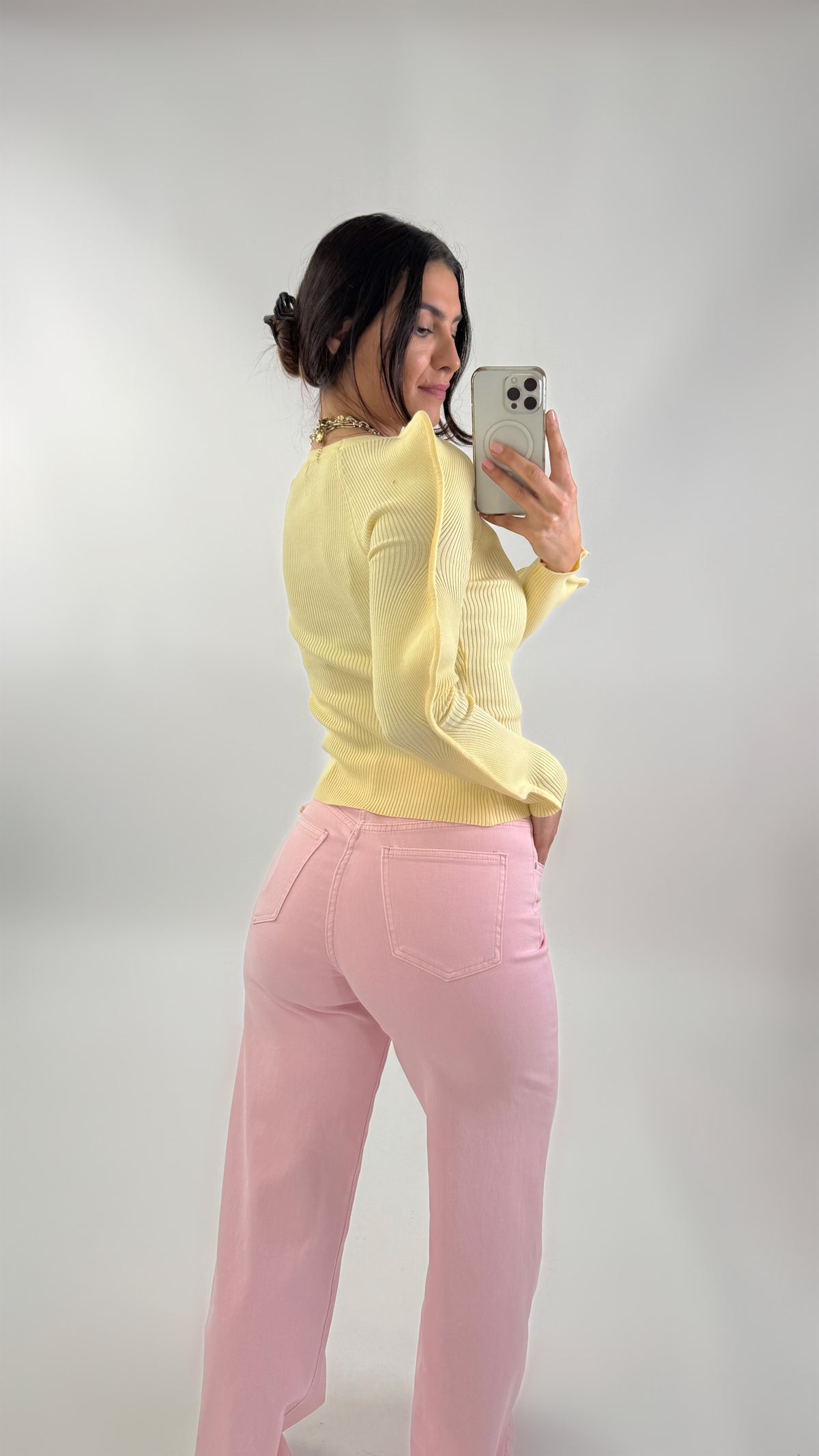 Cardigan con maniche asimmetriche