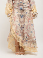 Ensemble de fleurs beiges