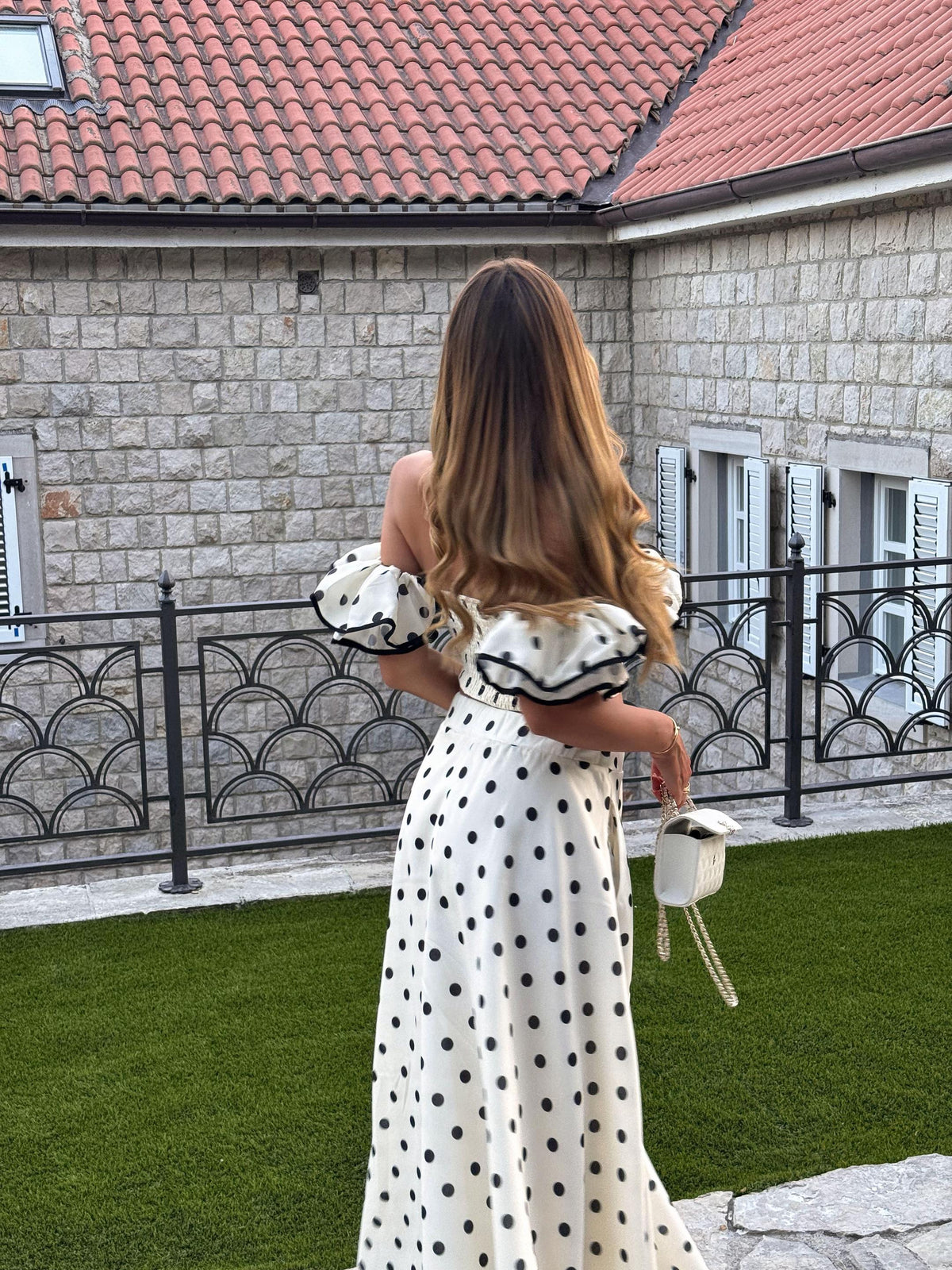 Ensemble haut et jupe à pois