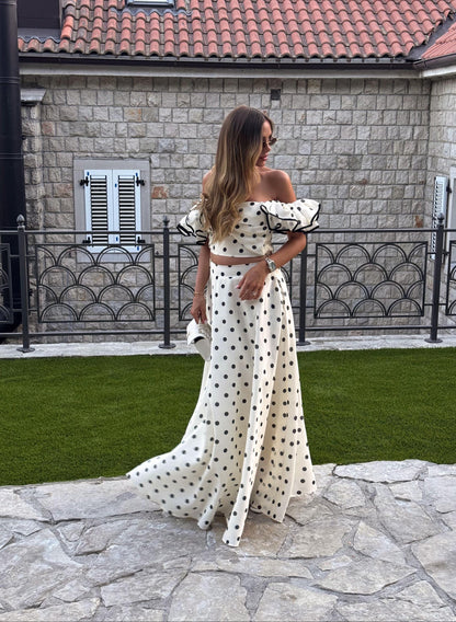 Conjunto Top e Saia Bolas