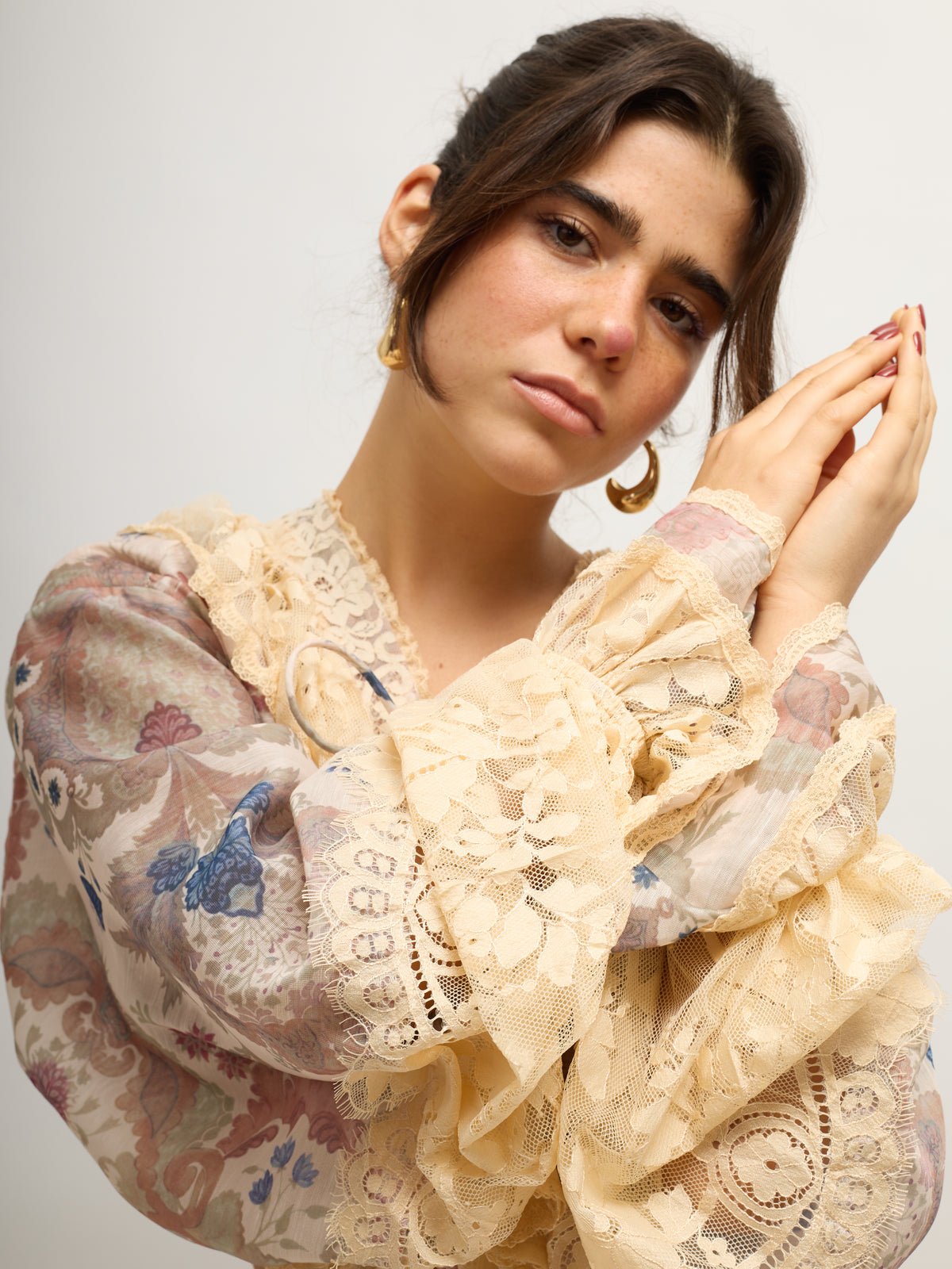 Ensemble de fleurs beiges