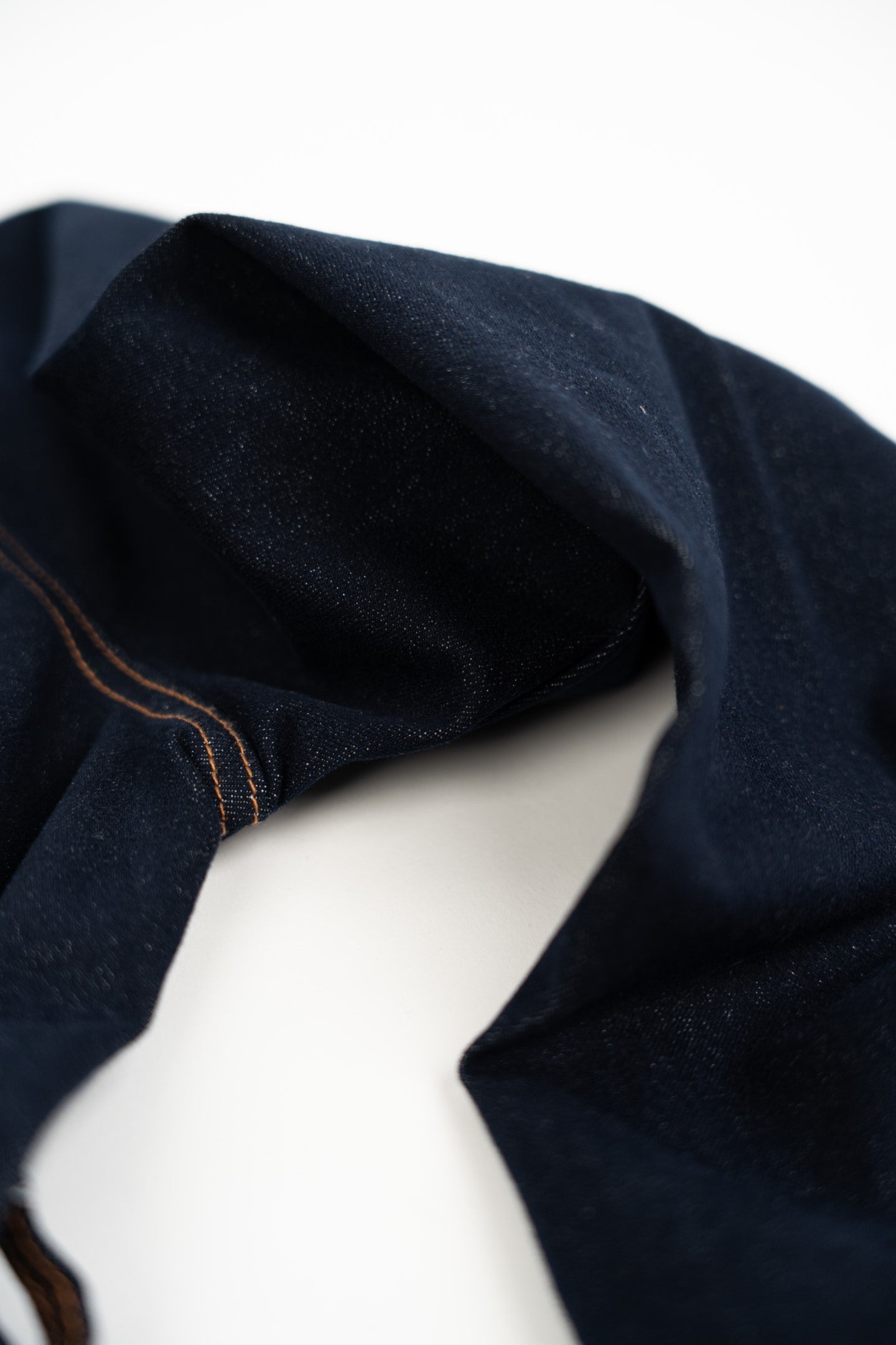 Koszula oversize z ciemnego jeansu