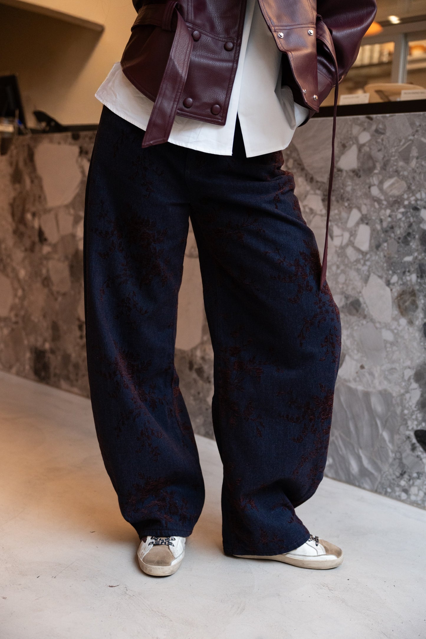 Spodnie Balonowe Aksamitne Wzór Kwiatowy Bordeaux