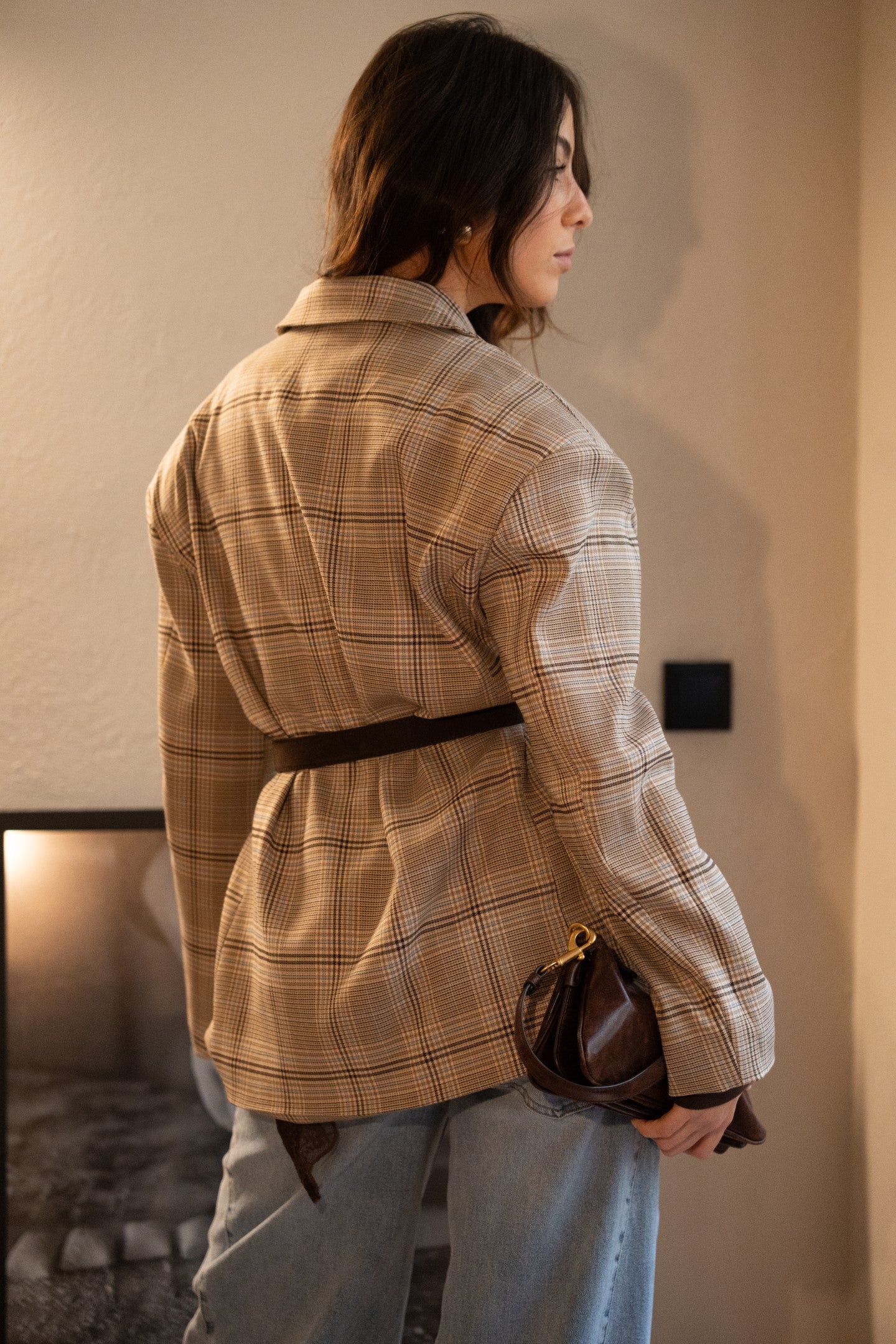 Oversize'owa marynarka w kratę