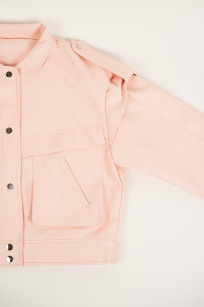 Pasteloworóżowa kurtka ze sztucznej skóry