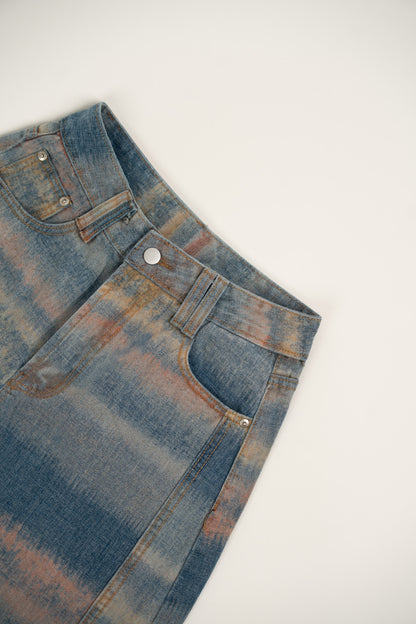 Pantaloni tie-dye con palloncini rosa pastello