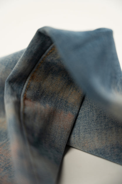 Pantaloni tie-dye con palloncini rosa pastello