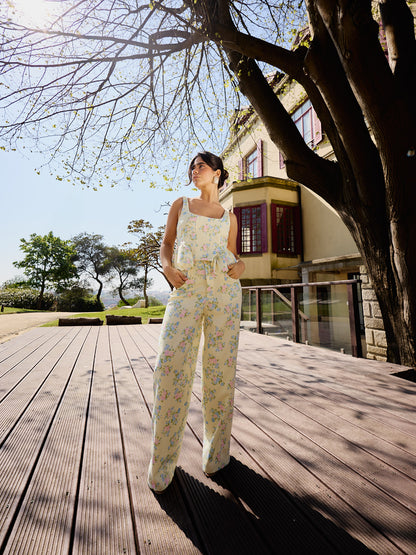 Zestaw żółtych kwiatów