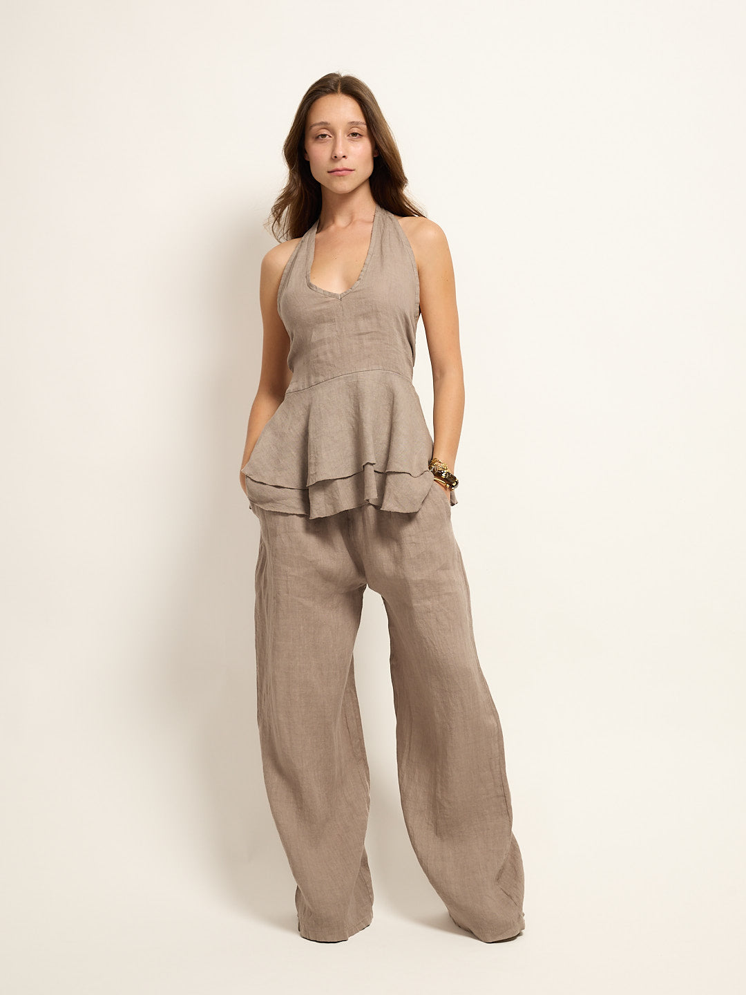Ensemble haut dos nu en lin taupe