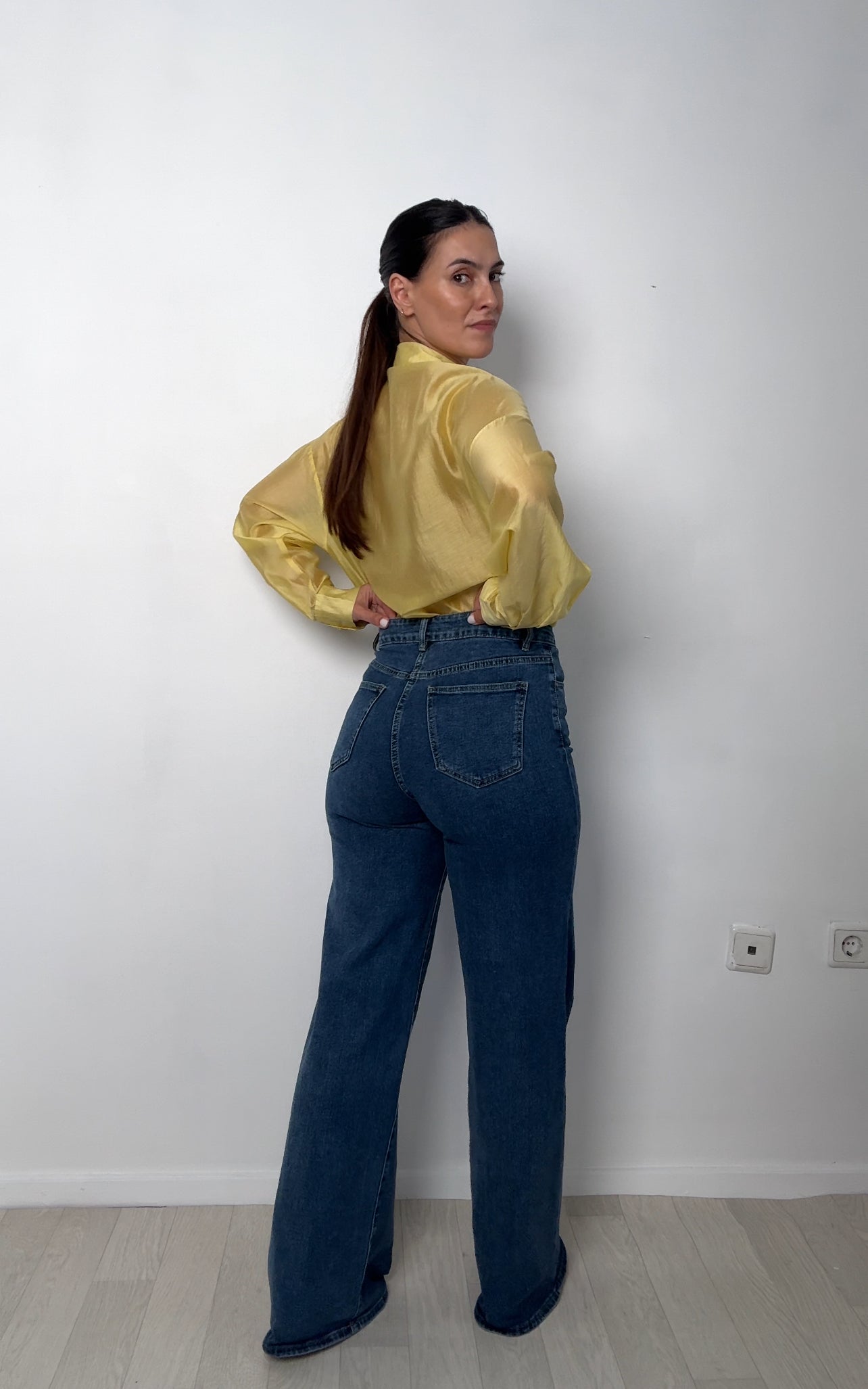 Wide Leg Jeans