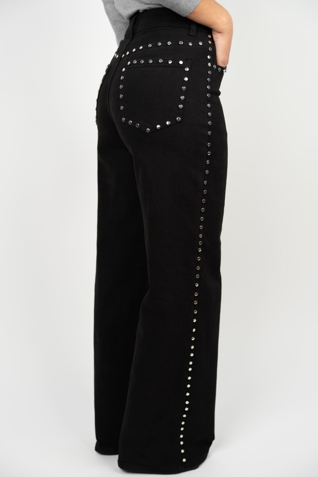 Calças Tachas Pretas