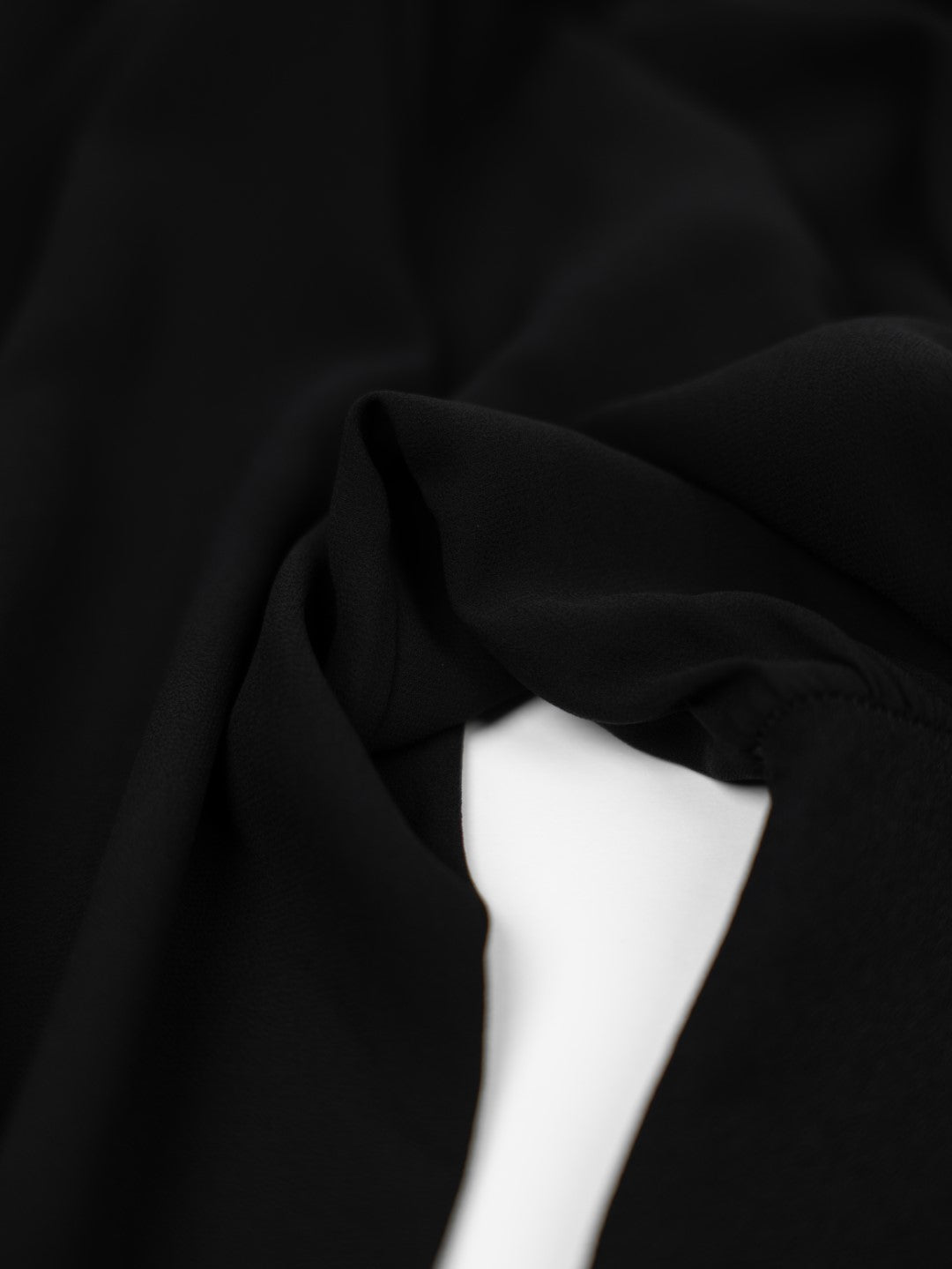 Vestido Costas Drapeadas Preto