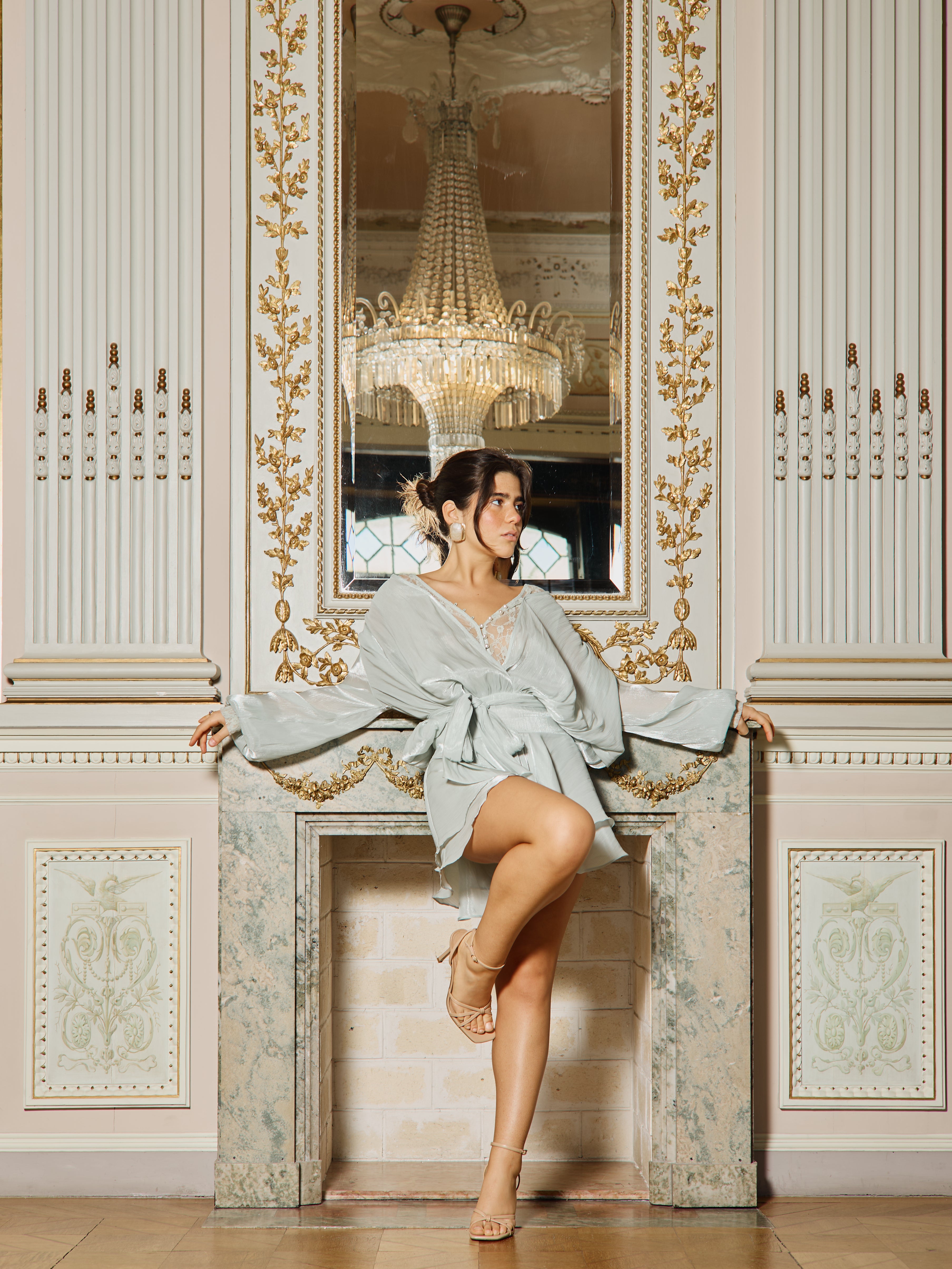 Vestido Oversize Detalhe Renda Verde Pastel