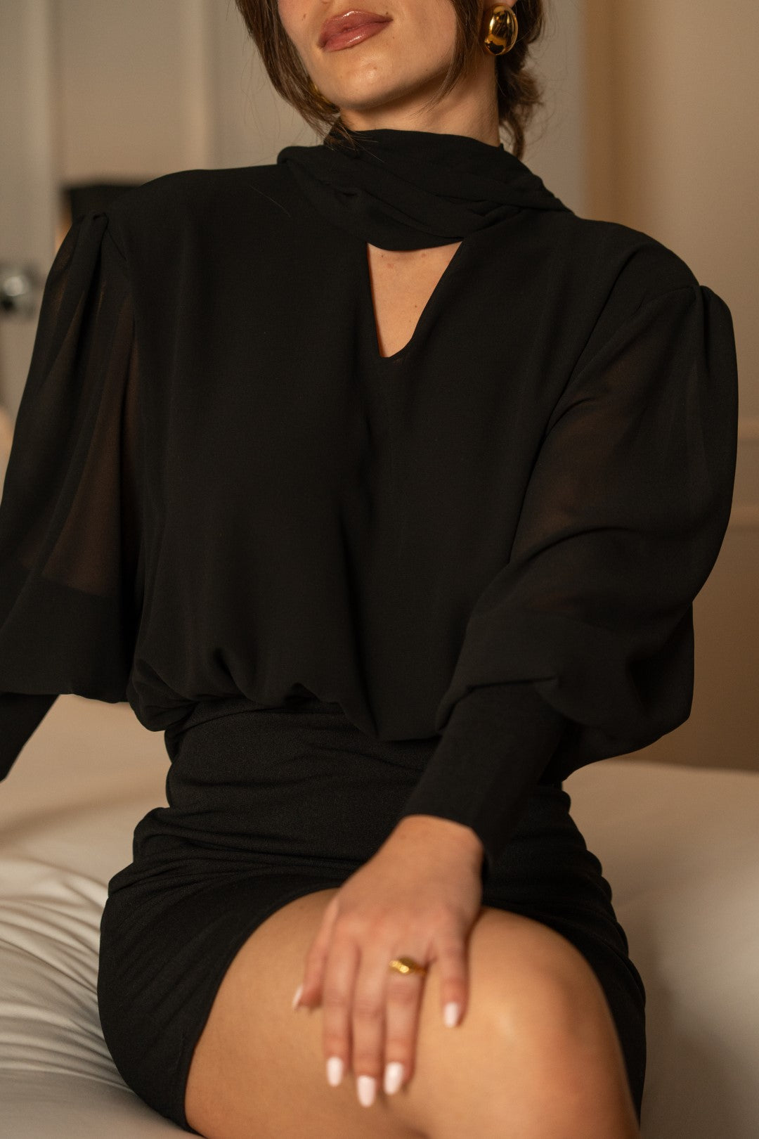 Vestido Costas Drapeadas Preto