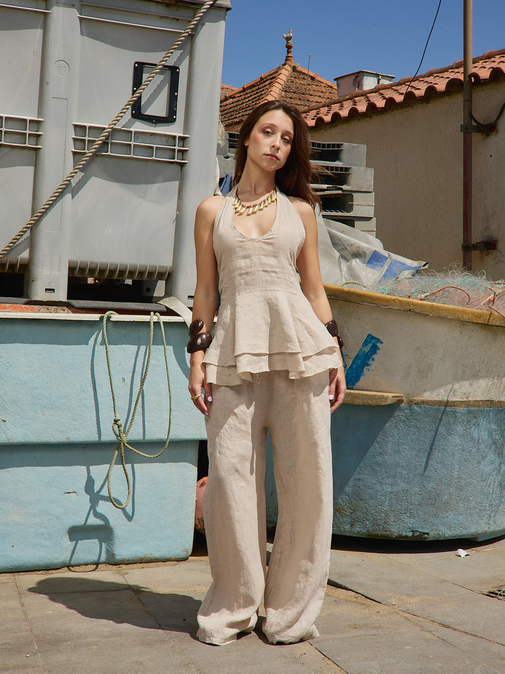 Ensemble haut dos nu en lin beige