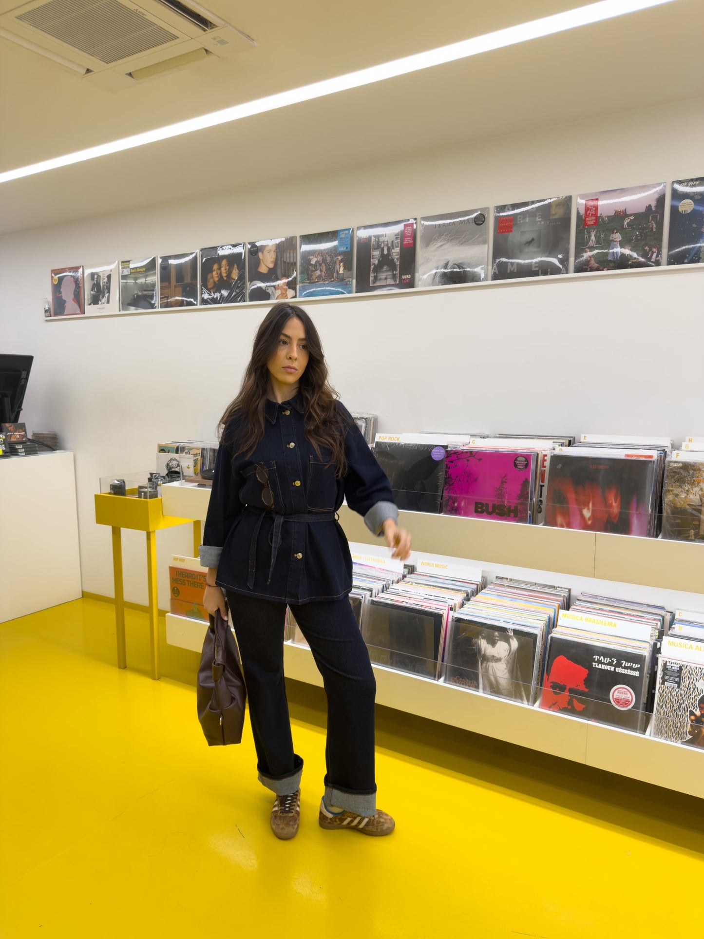 Koszula oversize z ciemnego jeansu