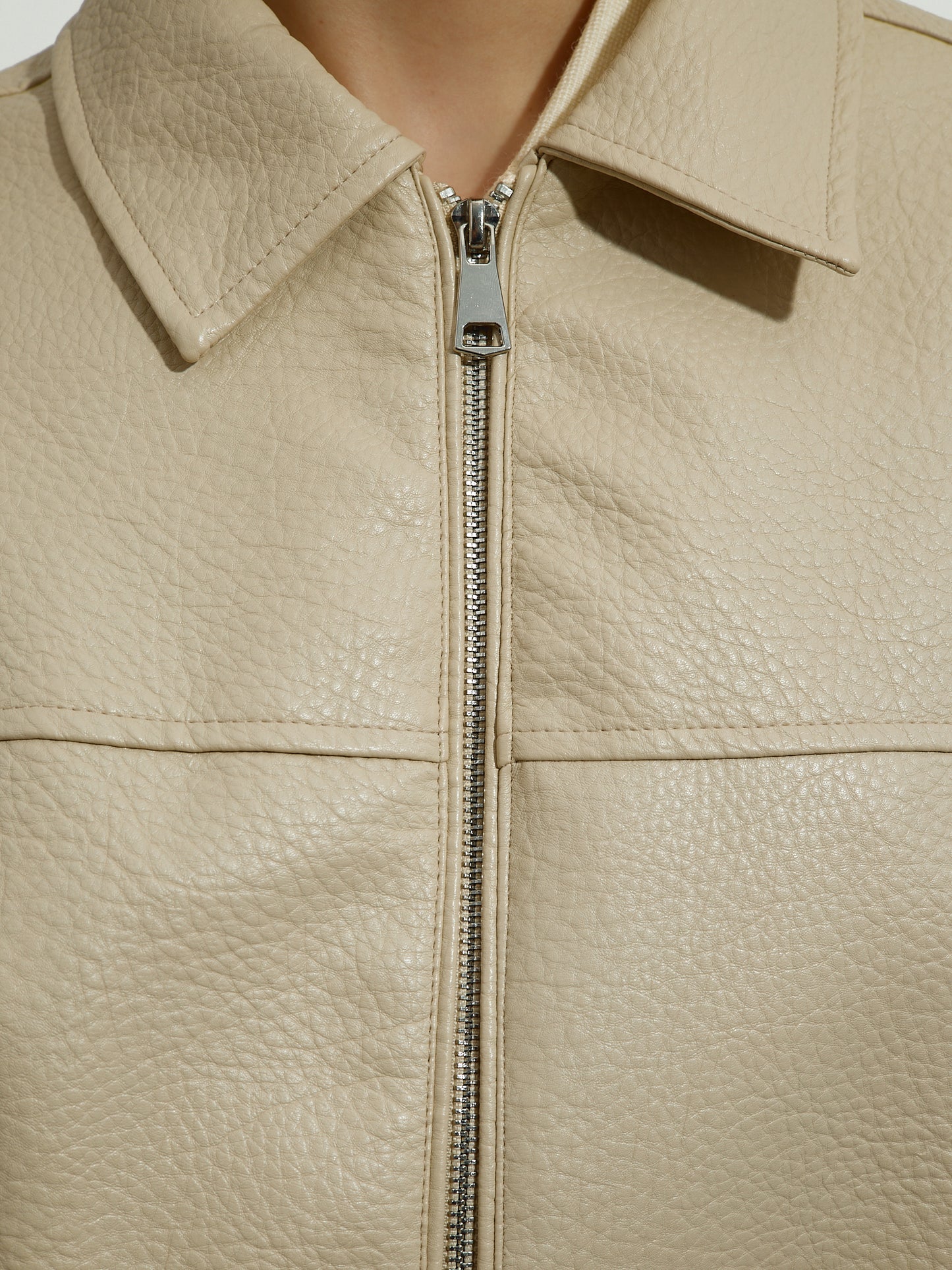 Veste en similicuir beige