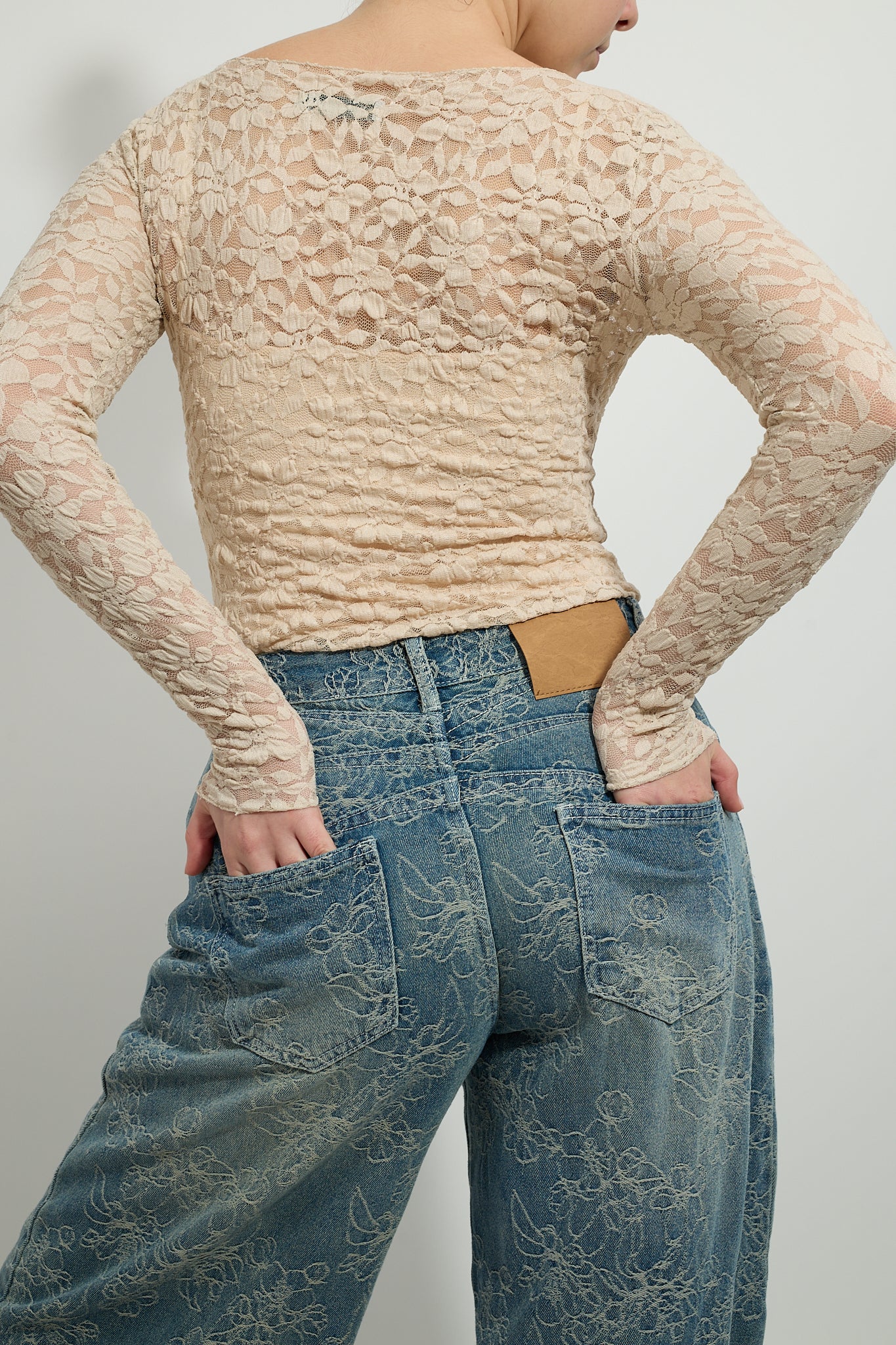 Nuisette en dentelle beige