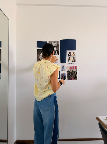 Chemise jaune beurre à fleurs brodées
