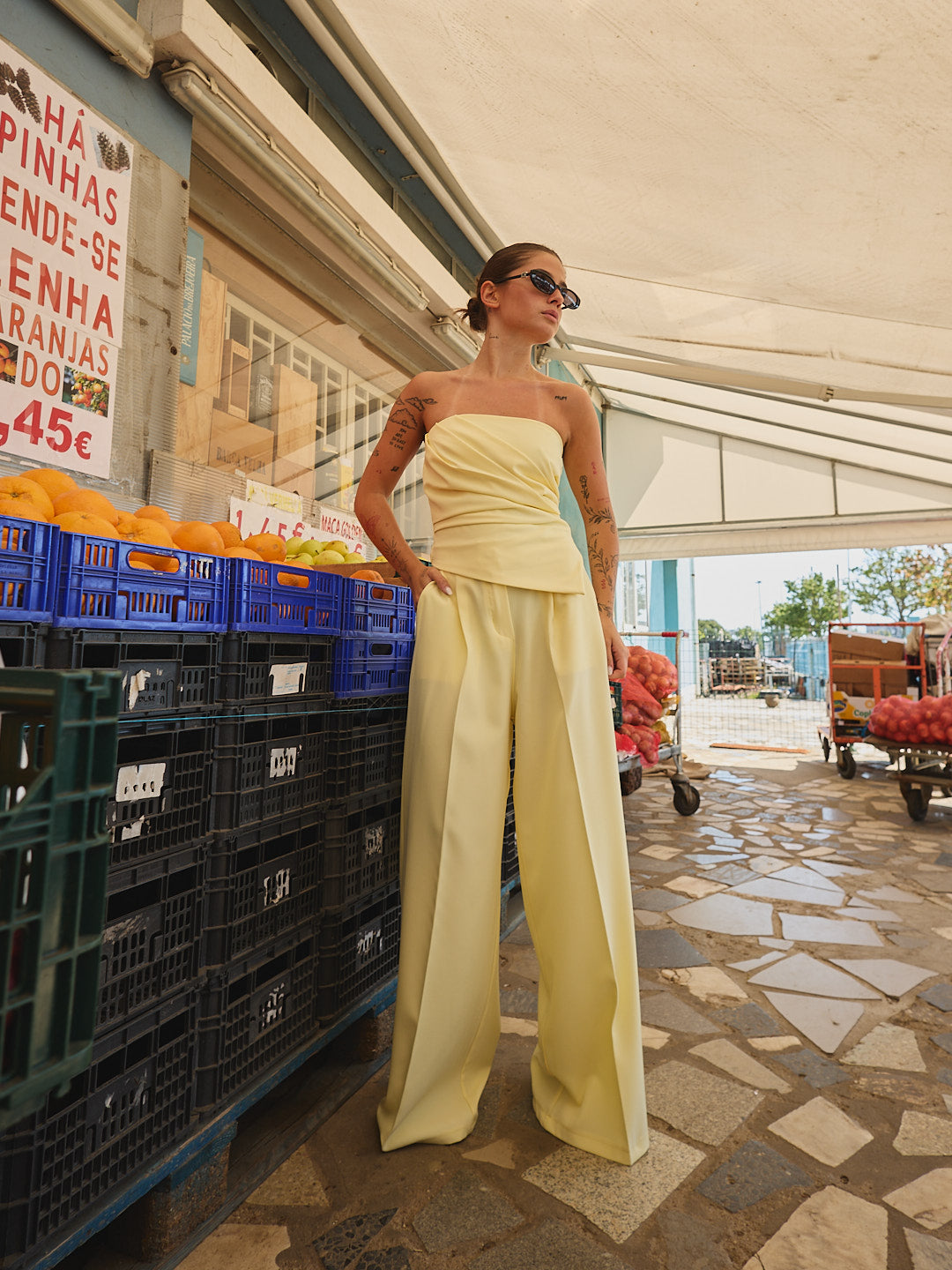 Ensemble haut drapé jaune