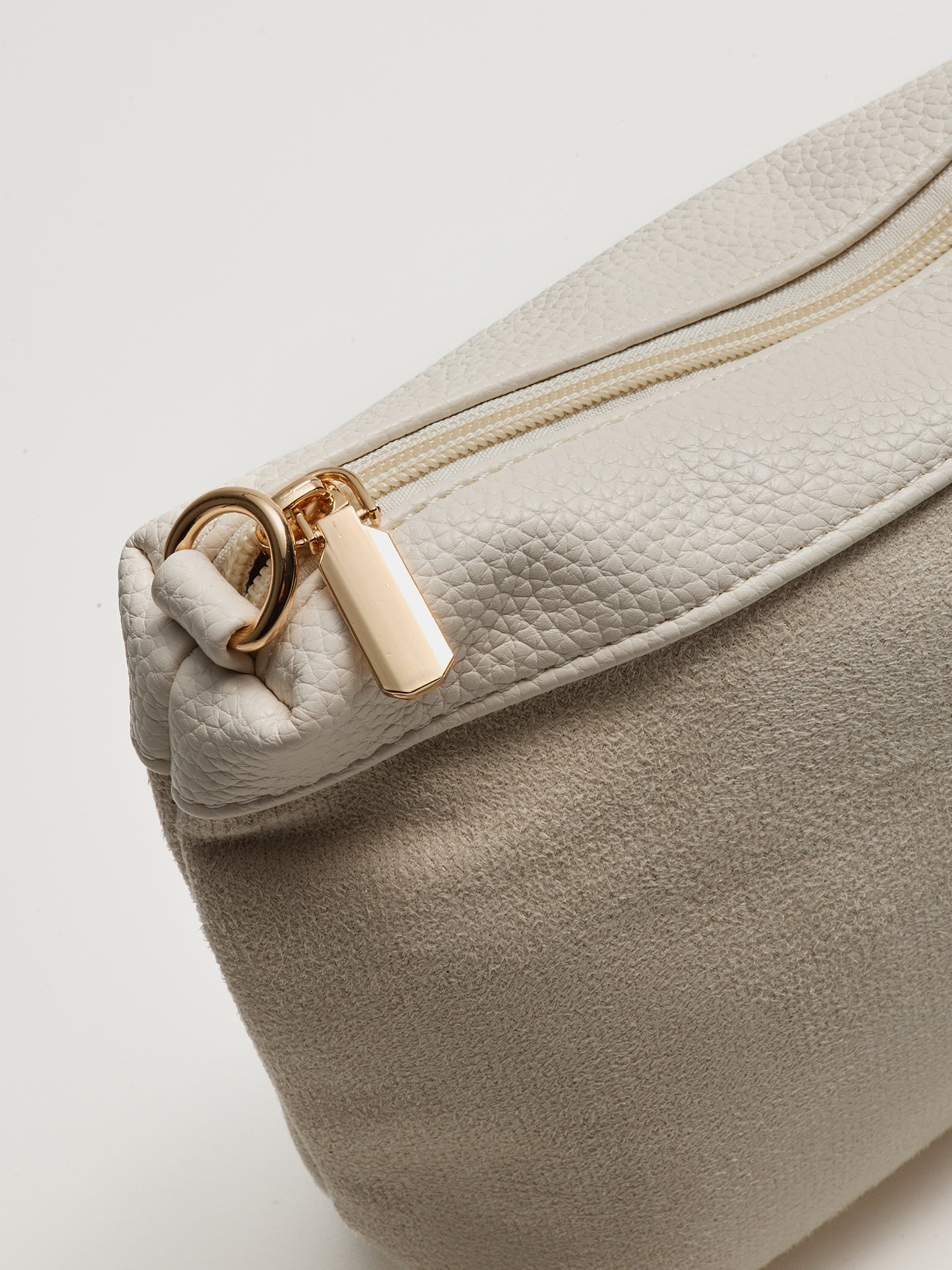 Mala Creme c/necessáire