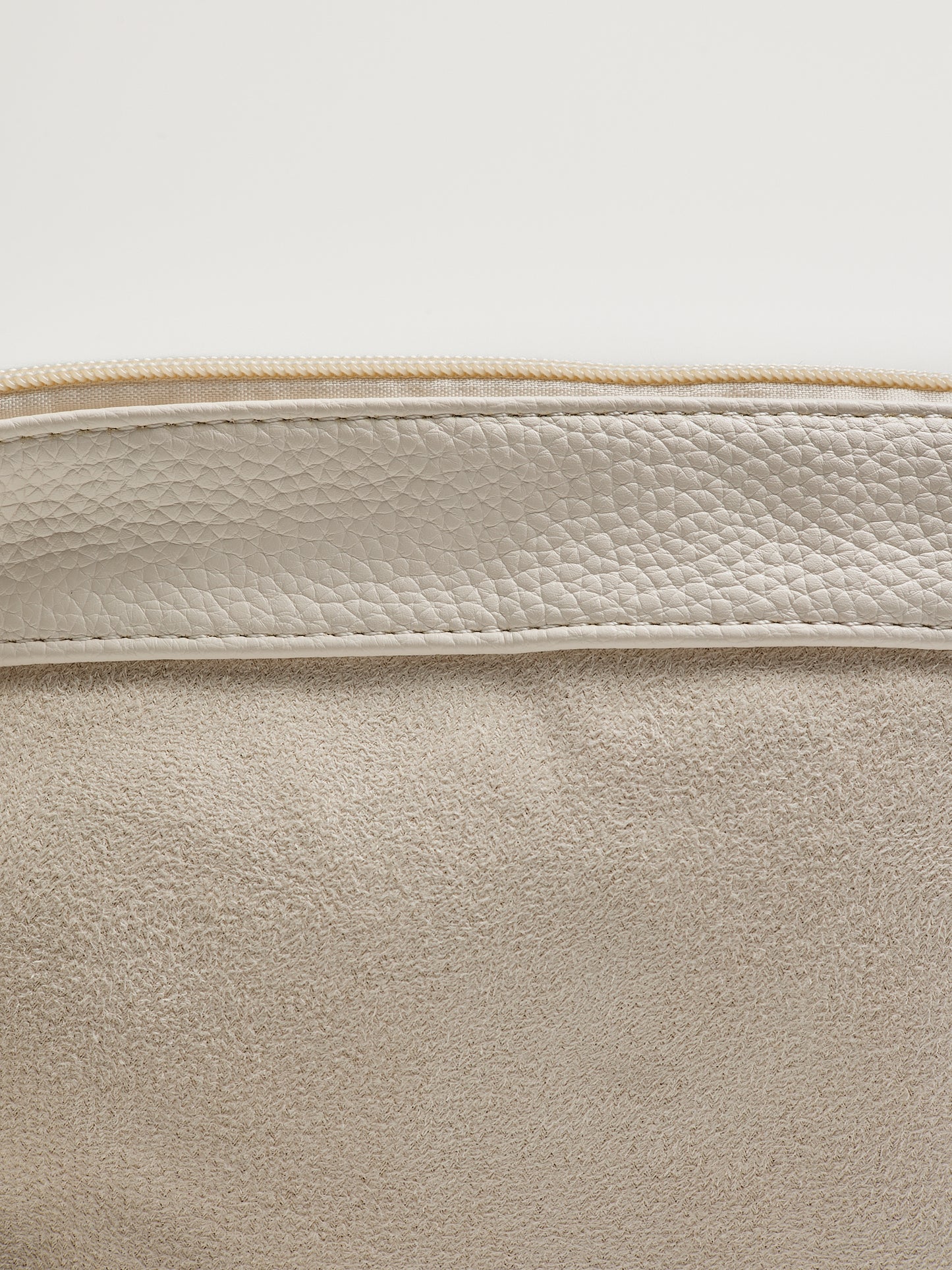 Mala Creme c/necessáire