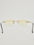 Gafas rectangulares con degradado amarillo