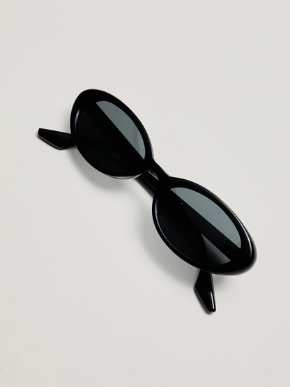 Óculos de Sol Ovais Preto