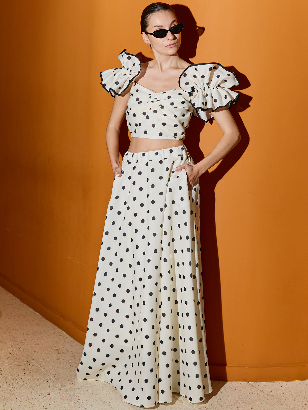 Ensemble haut et jupe à pois