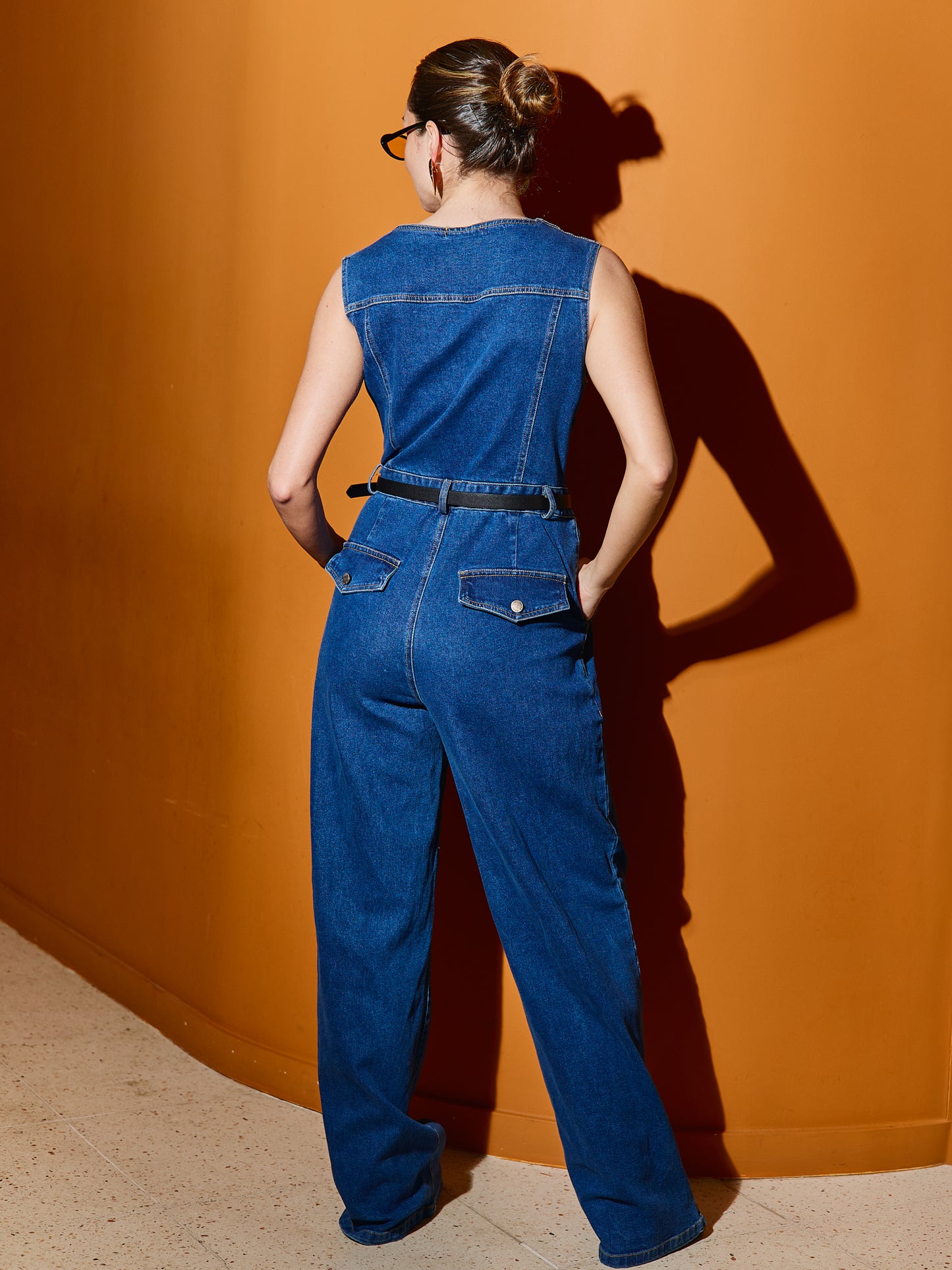 Macacão Dark Denim c/cinto incluído