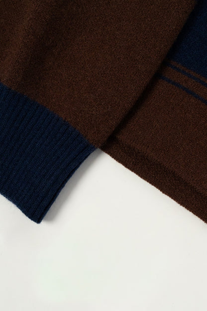 Polo Malha Azul e Chocolate