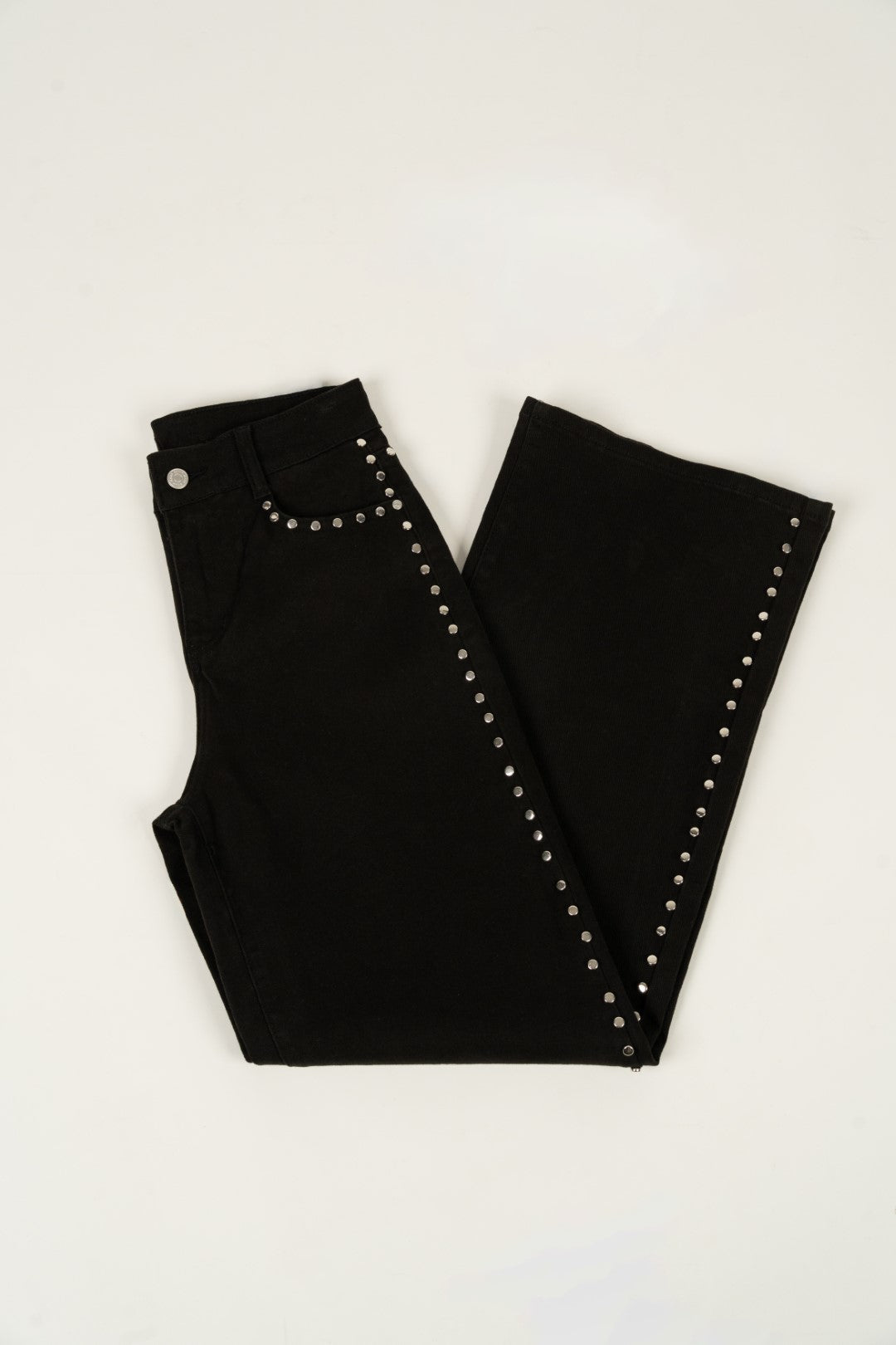 Calças Tachas Pretas