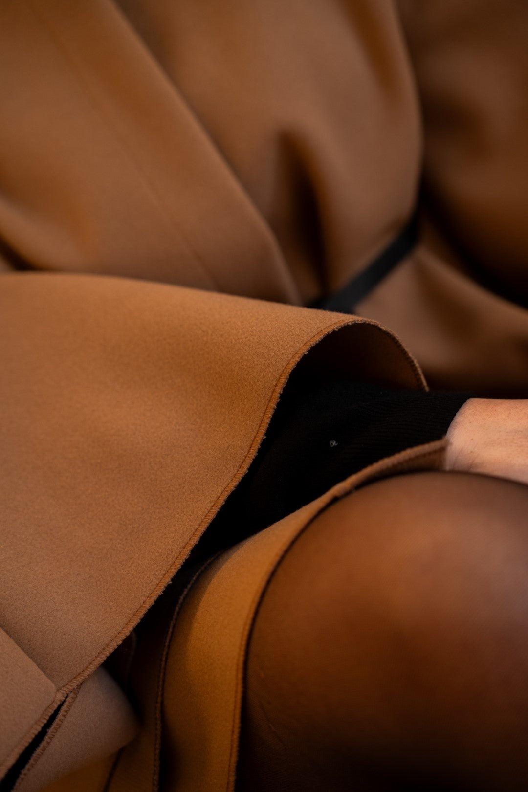 Capa c/cinto incluído Camel