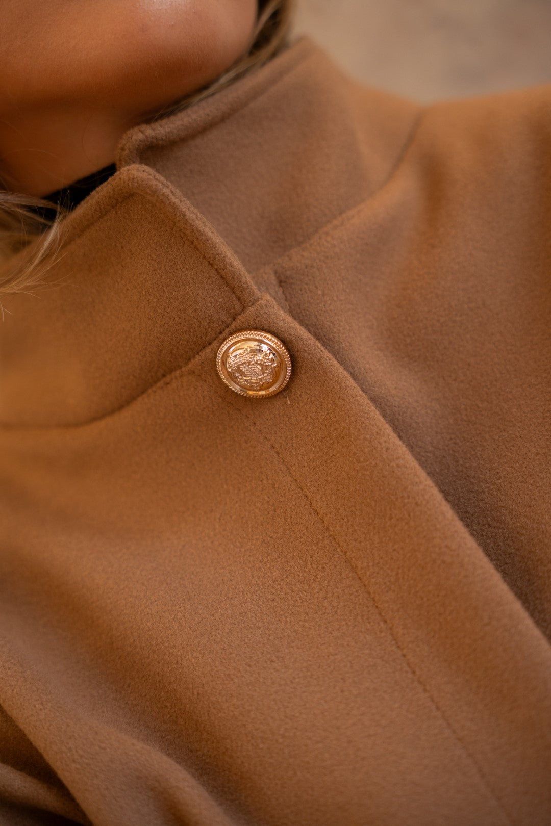 Capa c/cinto incluído Camel