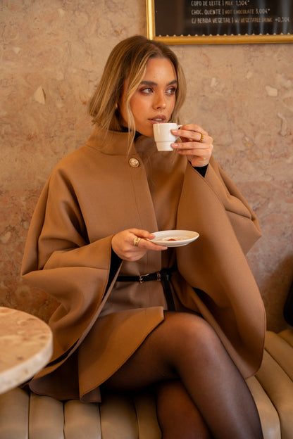 Capa c/cinto incluído Camel